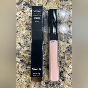 CHANEL Longwear Concealer - BR32